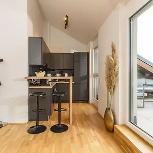 Aparthotel Apstay Eggenberg I Self Check-in I Parking Option, Graz